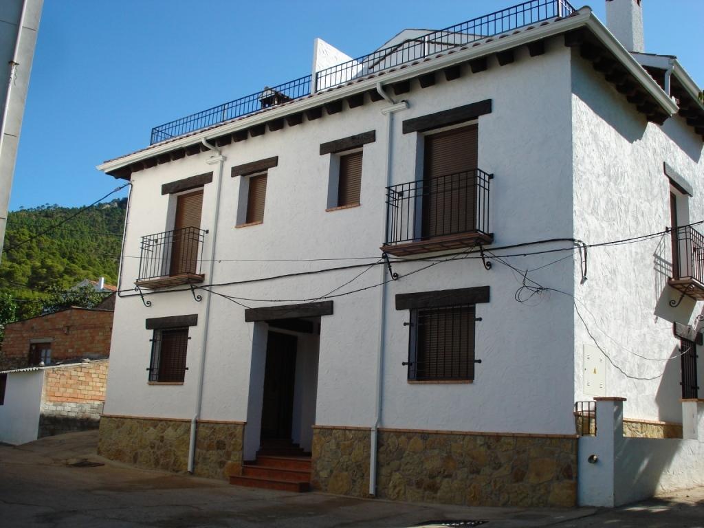 Vivienda Turistica Rural Entrepinares Holiday home
